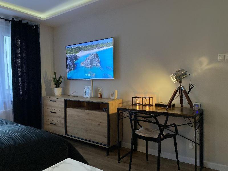 Apartament ,, Sen I Kawa" - Komfortowy Nocleg W Sercu Aglomeracji Bytom Exterior photo